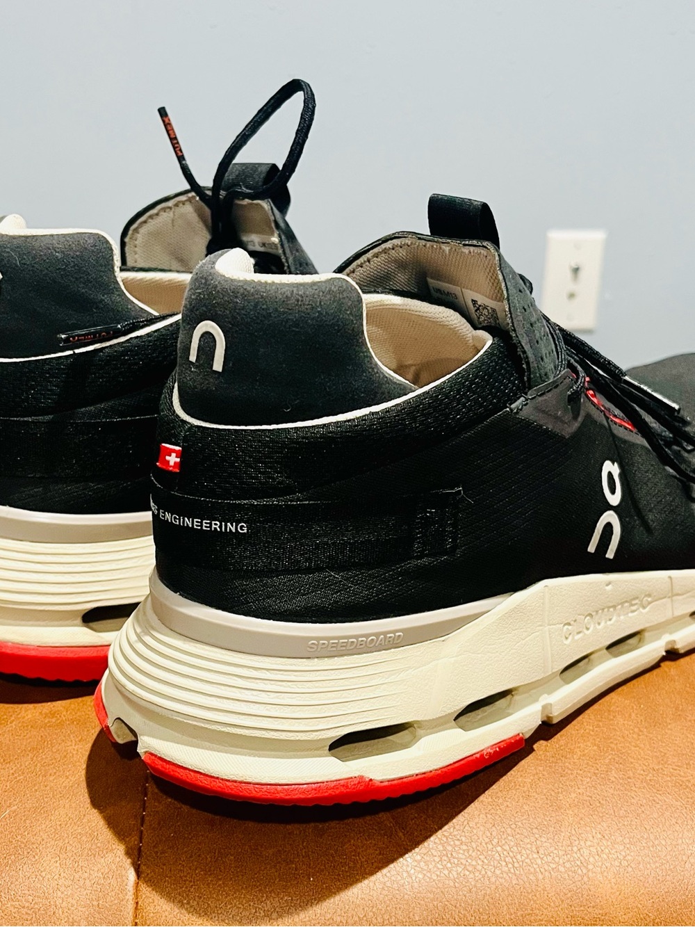 On Running Cloudnova 2 - Black/Red Men’s Size 13 (US) - Lifestyle Sneakers